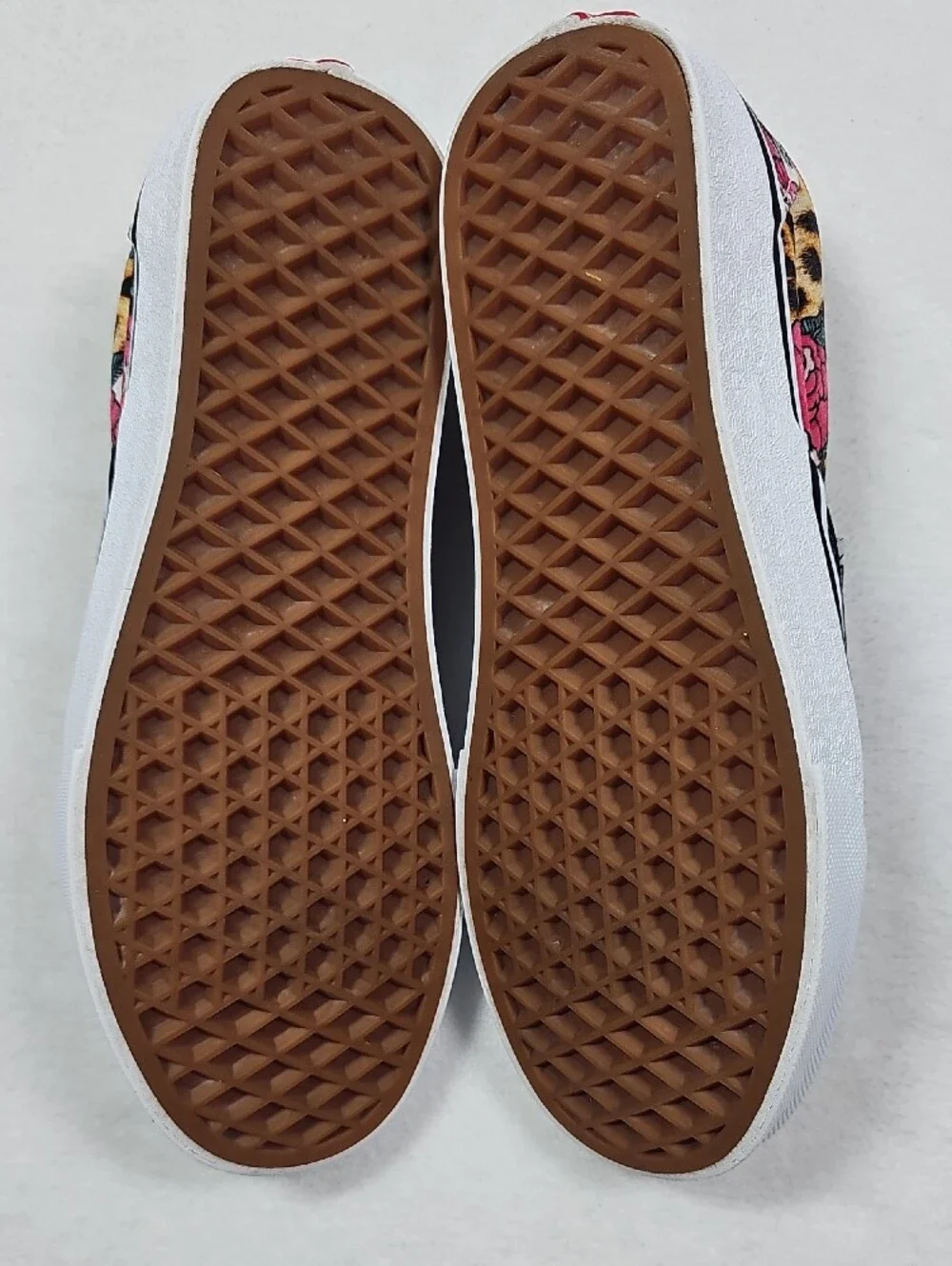 Vans‎ Size Label — White with Black Text